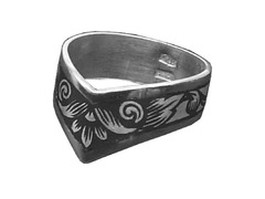 Серебряное кольцо «Уголок»